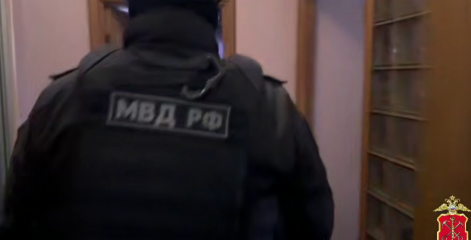 Полицейские закрыли сеть интимных услуг в пяти районах Петербурга